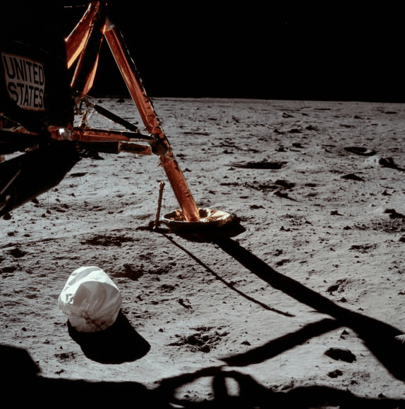 first moon photo
