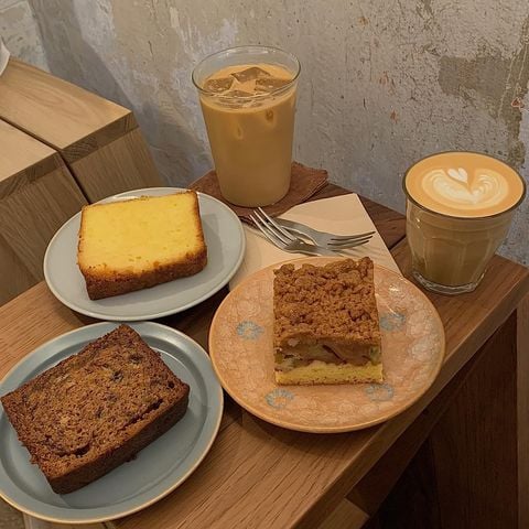 march r&c dawn cafe food