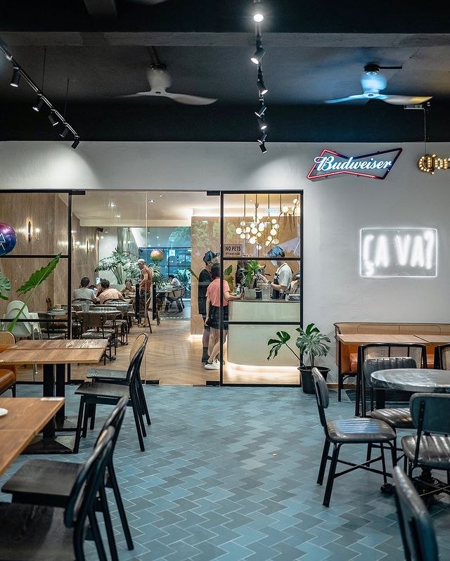 CAVA Cafe