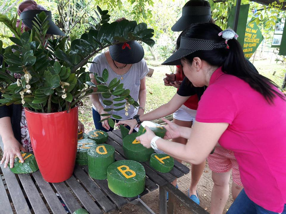 Team-building activities in SG(13) - Bollywood Farms(2)